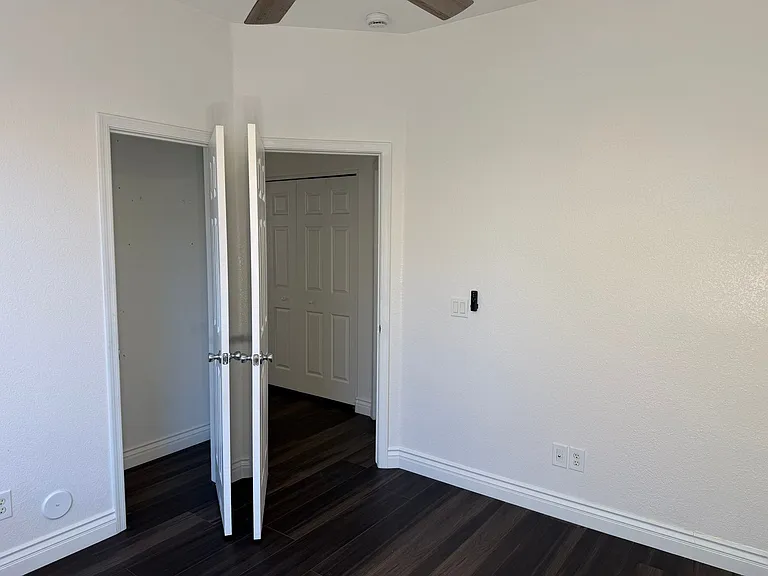 1140 E Catino St — Photo 25