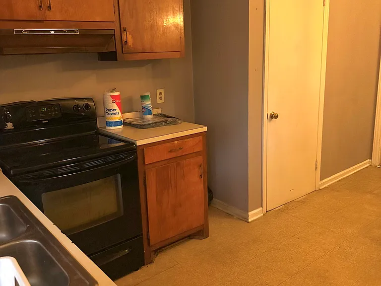 2219 Walker Ave #D — Photo 8