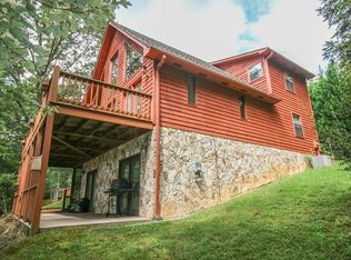186 Brasstown Hills Rd, Brasstown, NC 28902
