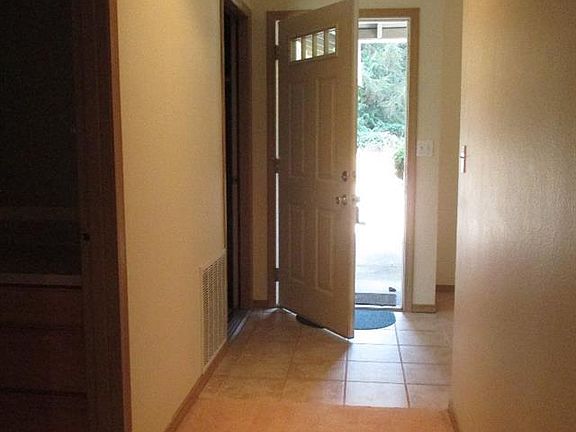 3rd image of 3615 109th Street Ct NW