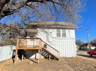 124 E 6th Ave #5, Hutchinson, KS 67501