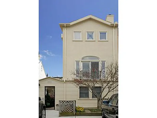 Sold by Corcoran | media 29