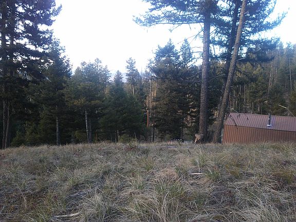 Hill on 4 ac parcel w views