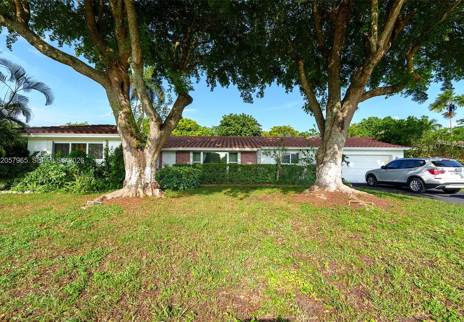 Plantation Manors-Resub — Photo 1