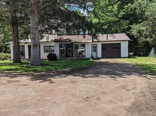 72 Depot St, Friendship, NY 14739