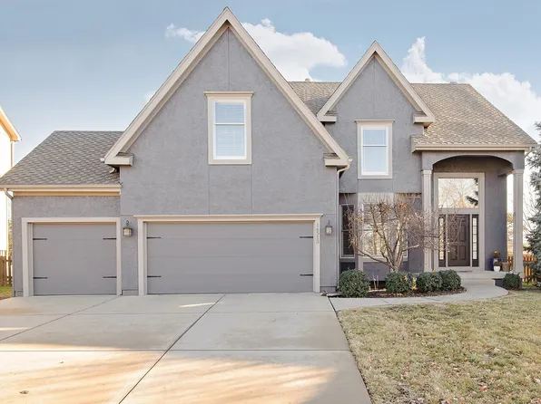 14513 Floyd St, Overland Park, KS 66223