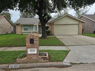 4226 W Peachfield Cir, Houston, TX 77014