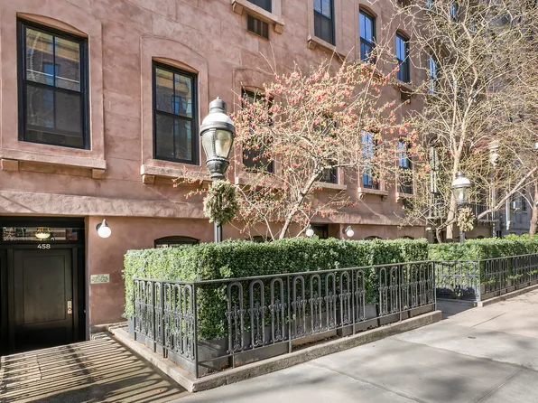 458 West 23rd Street 3A image 6 of 6