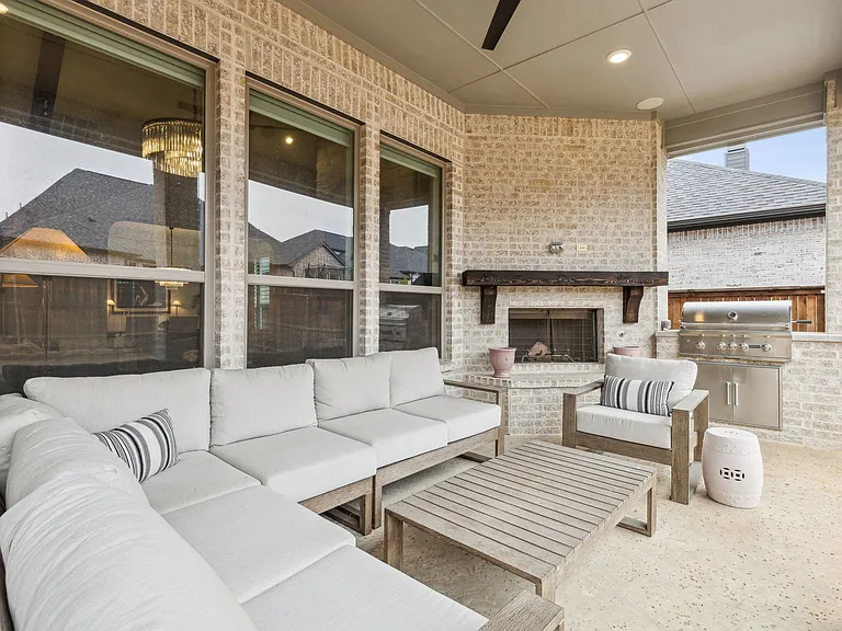 3358 Fuller Dr — Photo 35