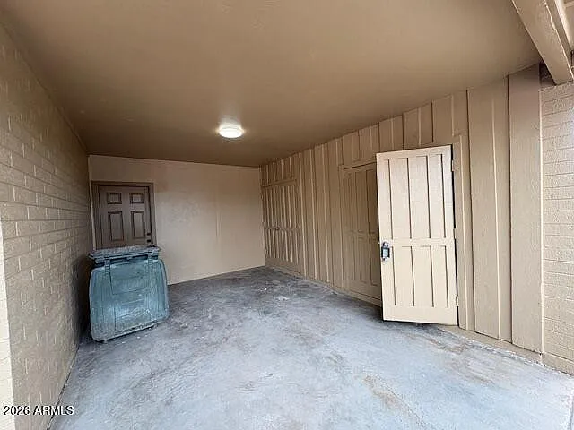 1131 E Trinity Pl — Photo 14