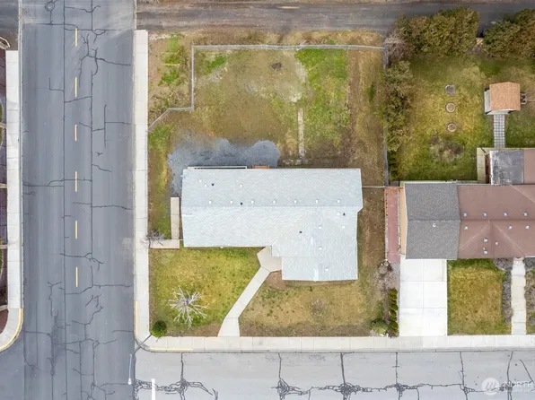 227 O Street SW, Quincy, WA 98848