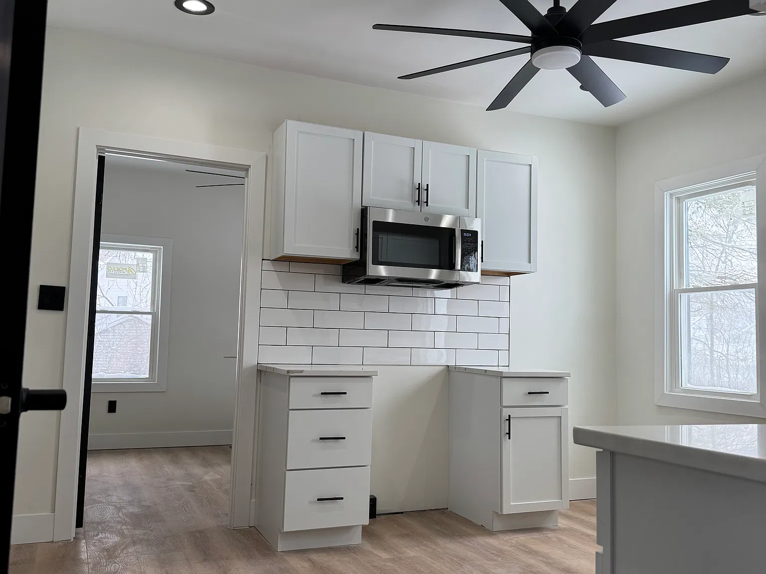 2 bed, 1.5 bath, $1,100 — Photo 3