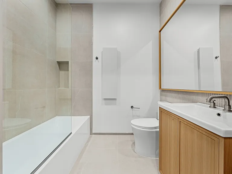 250 W 49th St #52701 — Photo 20