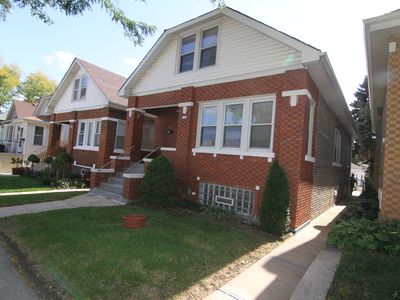 6317 W Newport Ave, Chicago, IL, 60634