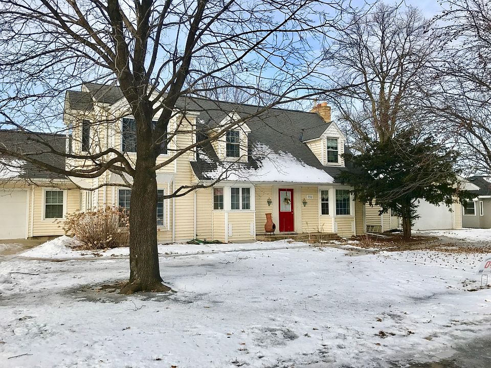 2nd image of 550 1st St N