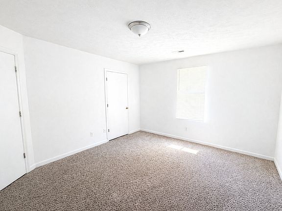 5th image of 602 Kings Rd