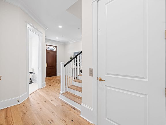 5th image of 2602 Tidwell St