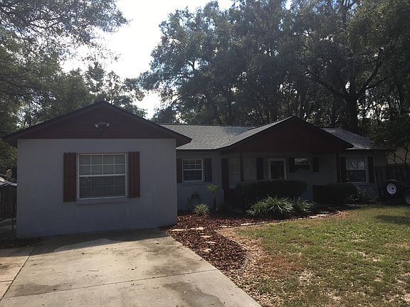 2nd image of 1028 NE 22nd Pl