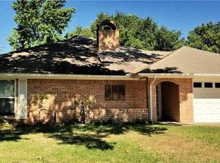 1511 Berkeley Dr, Mansfield, TX 76063