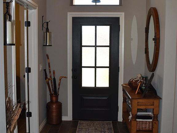 Gorgeous, welcoming front entry. Study opens off the entry.