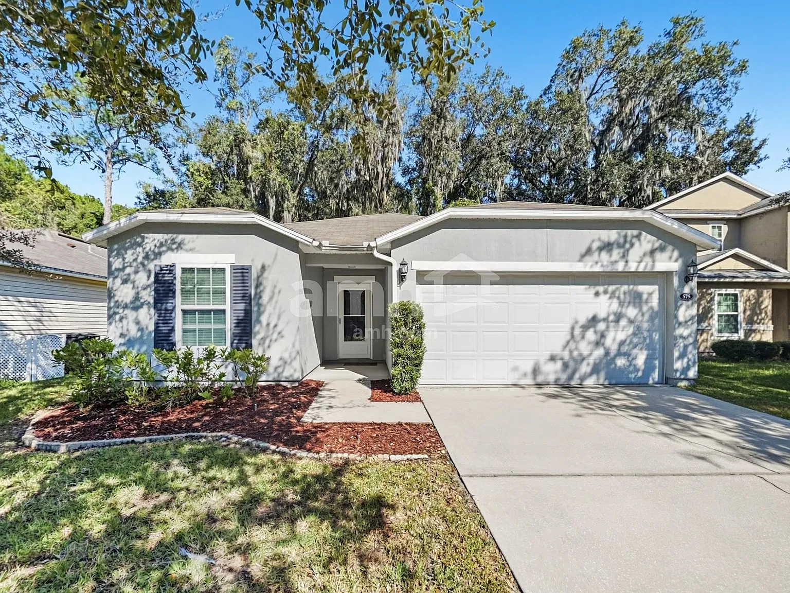 3 bed, 2.0 bath, 1598 sqft, $2,055 — Photo 1
