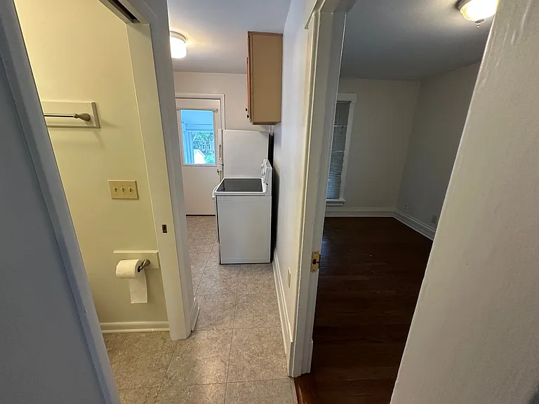 E Maynard Ave 114-116 MLR (LH2) — Photo 10