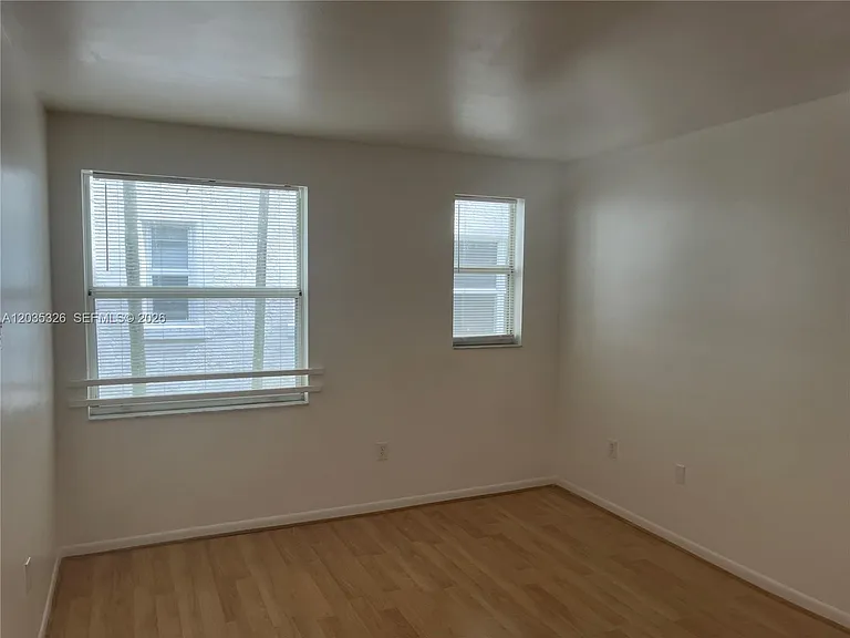 1550 Drexel Ave #203 — Photo 9