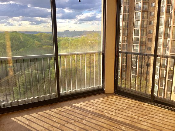 3rd image of 5901 Mount Eagle Dr APT 1115