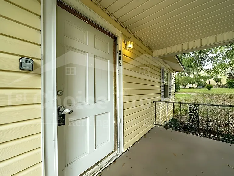 305 Rose Hill Rd — Photo 5