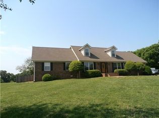 6823 Old Zion Rd, Columbia, TN 38401