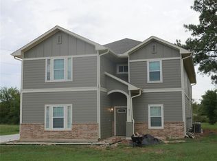 511 Dahila St, Prairie View, TX 77484