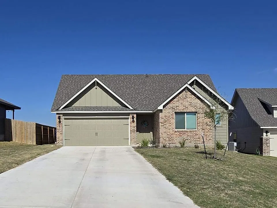 2551 Muscovy Dr