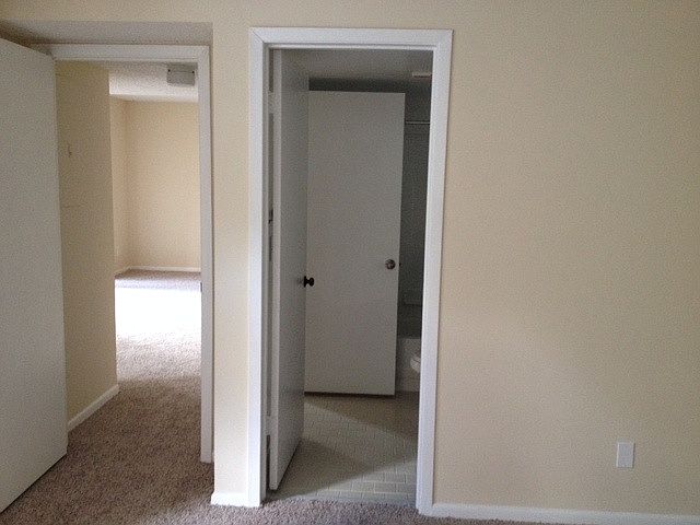 1st image of 832 NW 86th Ave