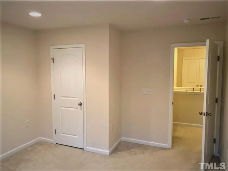 931 Contessa Dr — Photo 9