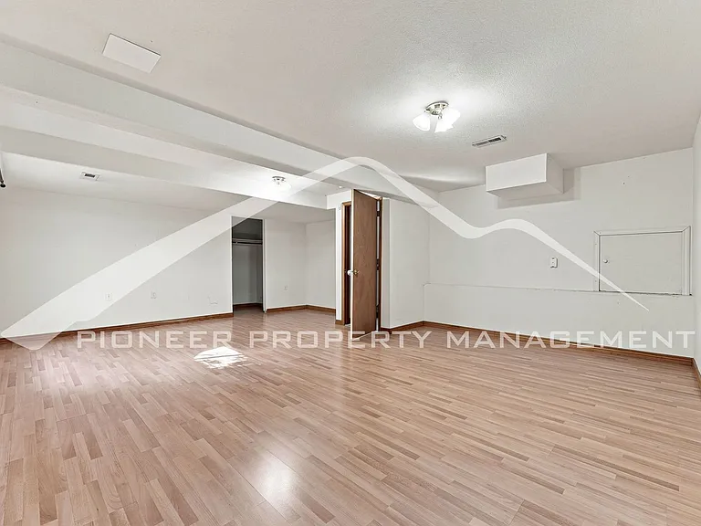 18834 E Prentice Dr — Photo 21