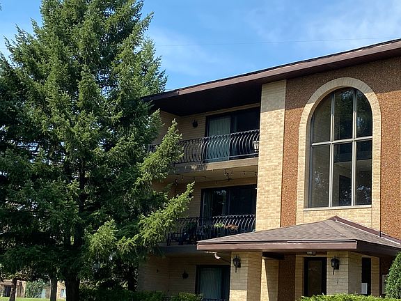 2nd image of 15146 Evergreen Dr