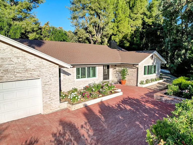 4732 Del Moreno Dr — Photo 83