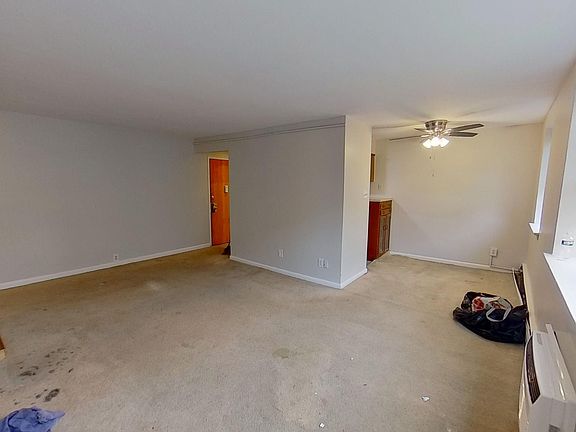 3rd image of 2125 Glendale Ave #117