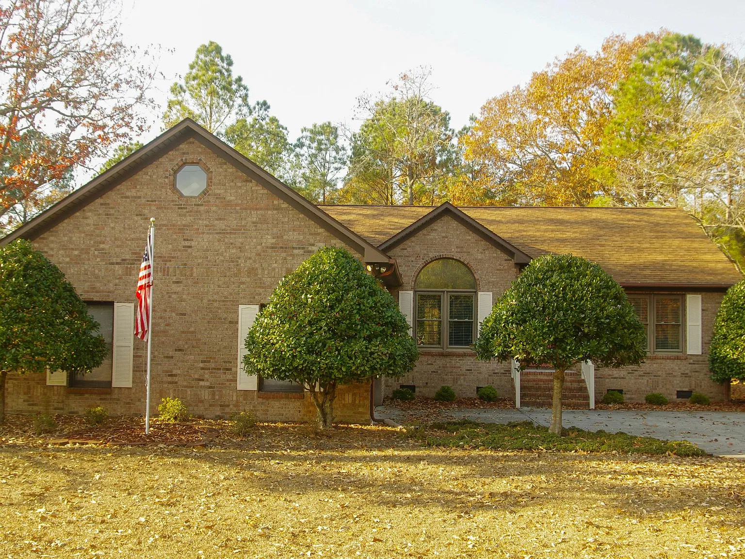 3 bed, 2064 sqft, $2,300 — Photo 3
