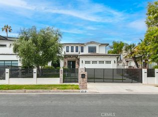 5017 Hesperia Ave, Encino, CA 91316