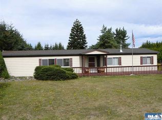 183 Leisure Ln, Port Angeles, WA 98362