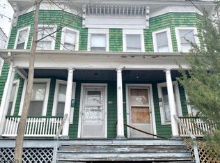 432 Somerset St, North Plainfield, NJ 07060