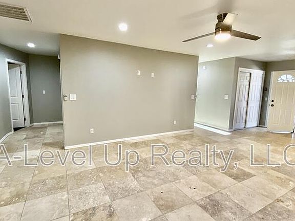 5th image of 231 W 28th St