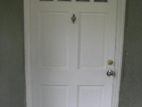 4th image of 3553 College Pl