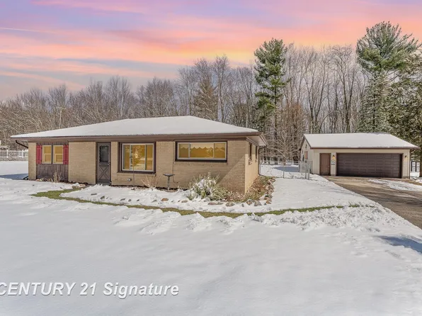 334 N Miller Rd, Saginaw, MI 48609