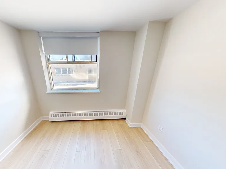 2220 Weston Rd — Photo 10