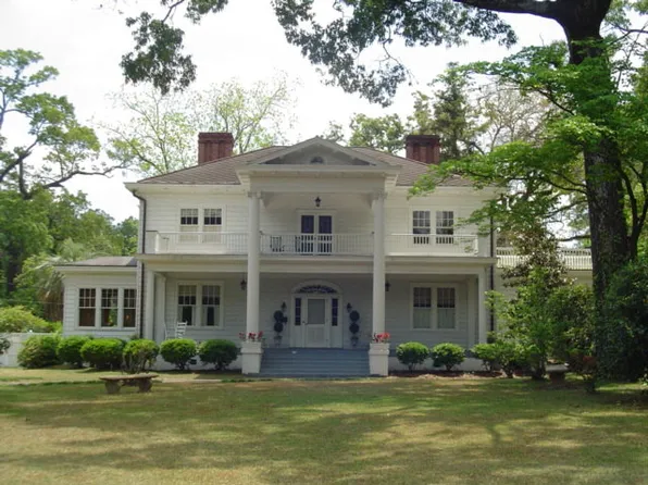 1036 Lake Douglas Rd, Bainbridge, GA 39819