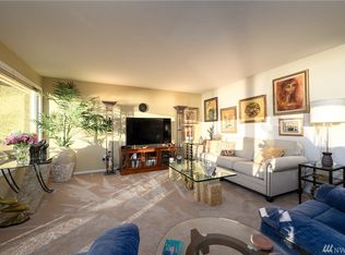 415 N State St APT 401, Bellingham, WA 98225