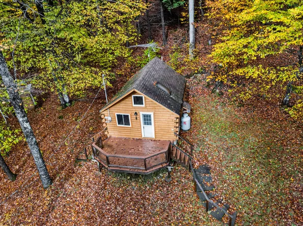 75 Snow Goose Lane, Dexter, ME 04930