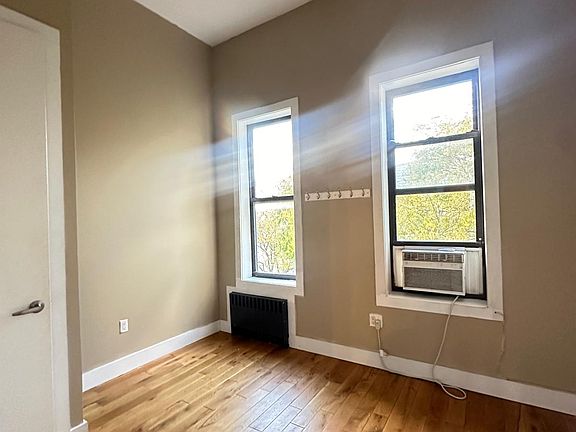 3rd image of 296 Harman St #3F